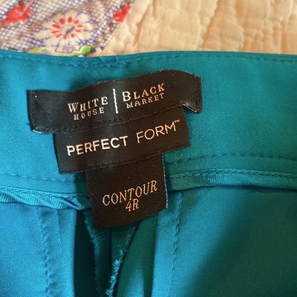 NWOT White House Black Market Perfect Form contour Crop Trousers - Picture 3 of 11